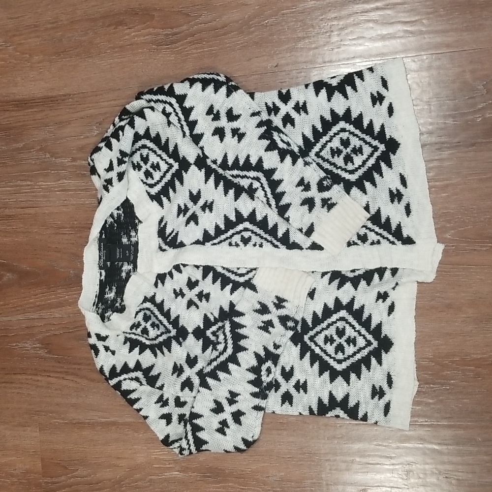 (S) Streetwear Society Boho Cottagecore Knit Abstract Casual